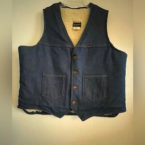 Vintage Wrangler Sherpa blue Jean Vest size XL in excellent condition